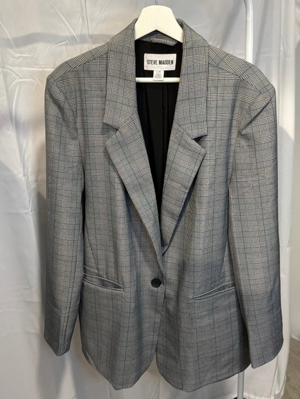 Steve Madden Women’s Grey Plid Blazer - Size L